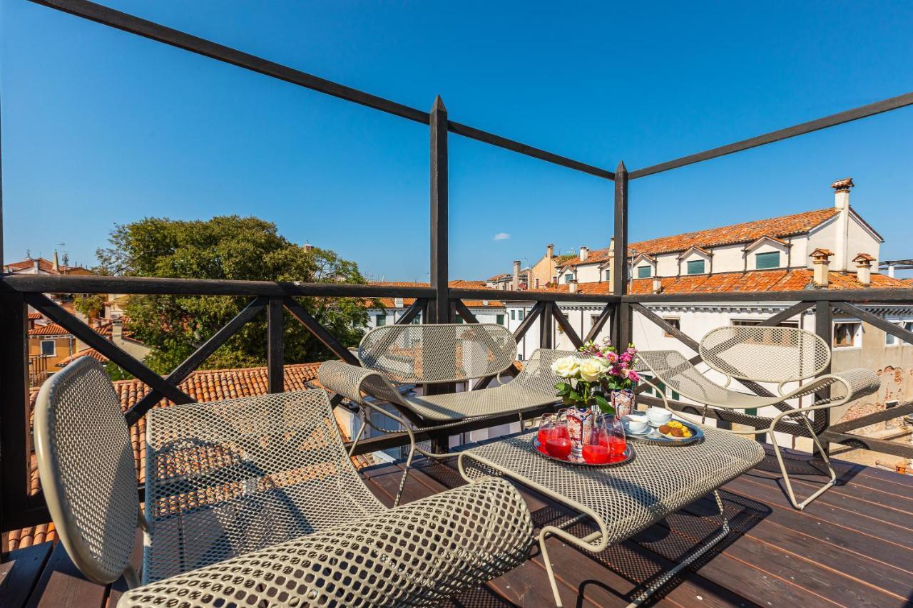 Ca' Della Luce Terrace Apartment เวนิส ภายนอก รูปภาพ